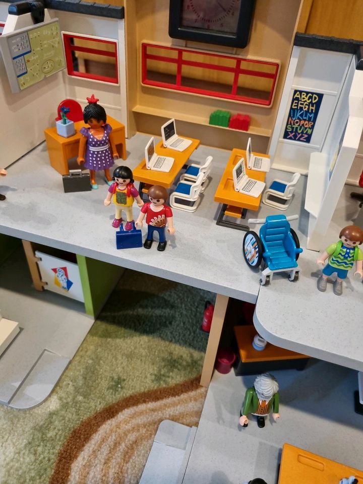 Schule, Playmobil, 9453 in Aalen