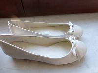 Neu Menbur Damen Brautschuhe  ivory Gr 37 Sachsen - Radebeul Vorschau