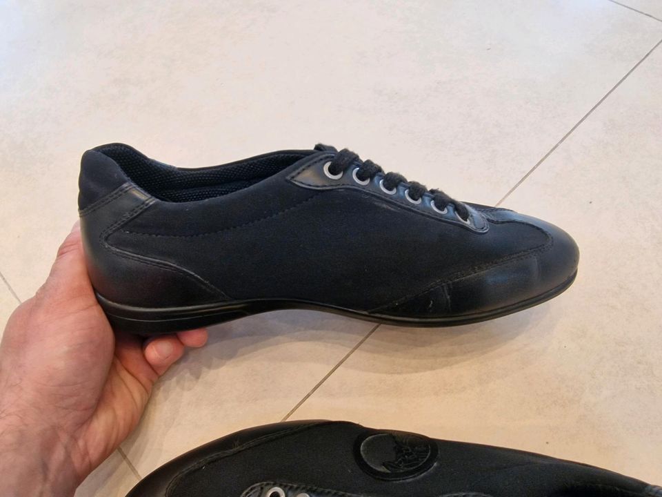 Versace Sneaker Schuhe schwarz Gr.41 sehr guter Zustand/Original in Wathlingen