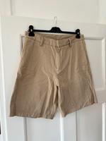 Zara Gr L Hose Short Bermuda Stoffhose Beige Nordrhein-Westfalen - Recklinghausen Vorschau