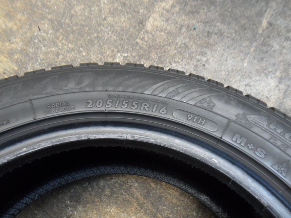 205/55R16 91H DUNLOP SP WINTERSPORT4D 4WINTERREIFEN N353 in Herford