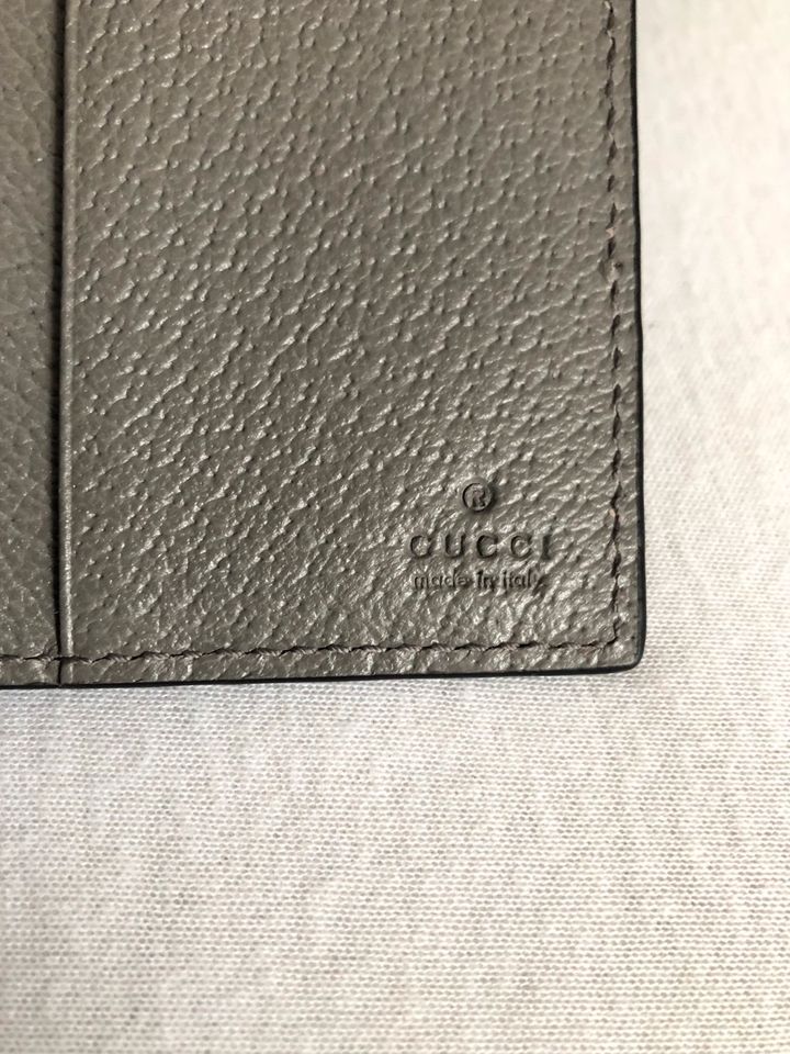 Gucci Geldbeutel Geldbörse Wallet Portemonnaie Herren Leder OVP in München