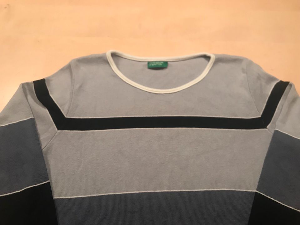 Pulli von Benetton Gr. ca. 164 in Essenbach