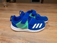 Adidas Hallenturnschuhe Größe 33 Sachsen - Pulsnitz Vorschau