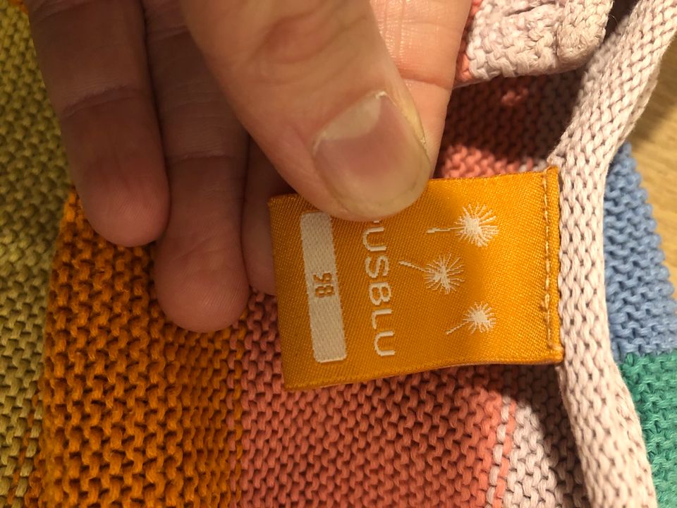 Pusblu Strickjacke Größe 98 in Preetz