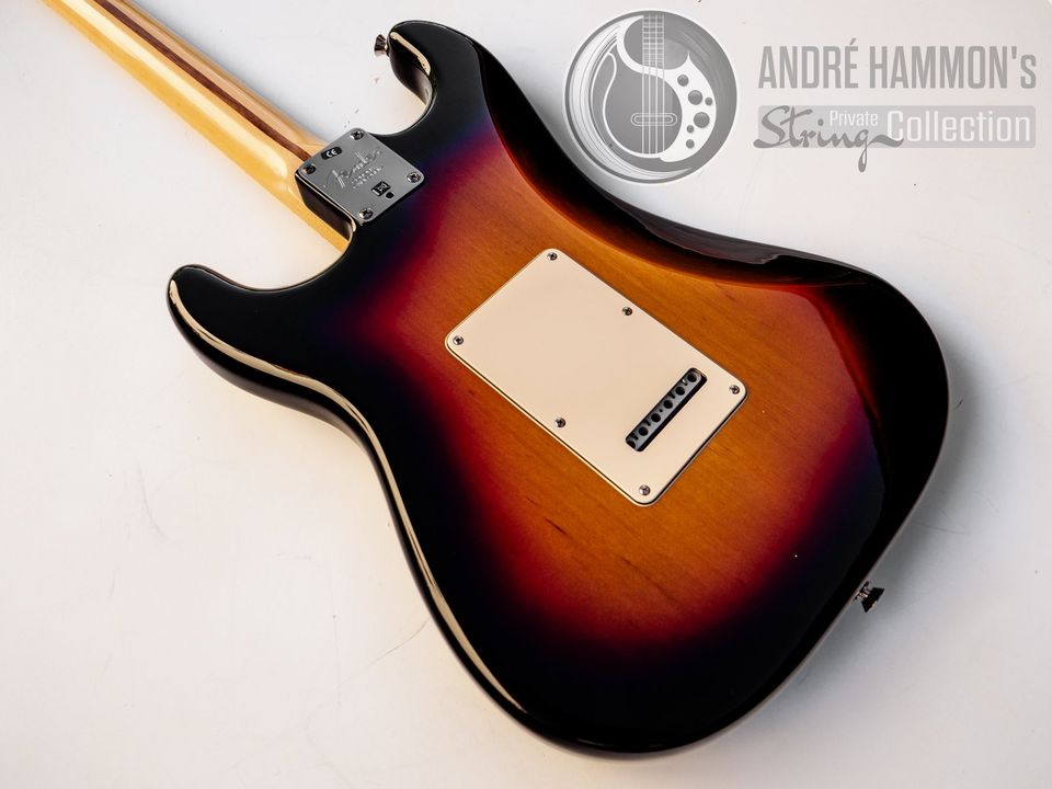 Fender 60th AM Stratocaster USA 3-Tone-Sunburst, Maple Neck in Scheßlitz