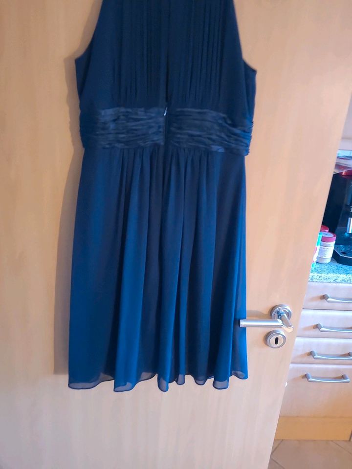 Kurzes Abendkleid/Abschlusskleid Größe S in Lingen (Ems)