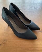 Pumps Tamaris Gr 40 Nordrhein-Westfalen - Höxter Vorschau