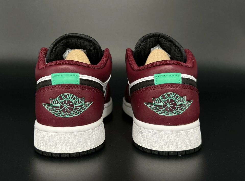 Air Jordan 1 Low SE GS Dark Beetroot Roma Green EU 36 / US 4Y NEU in Schafflund