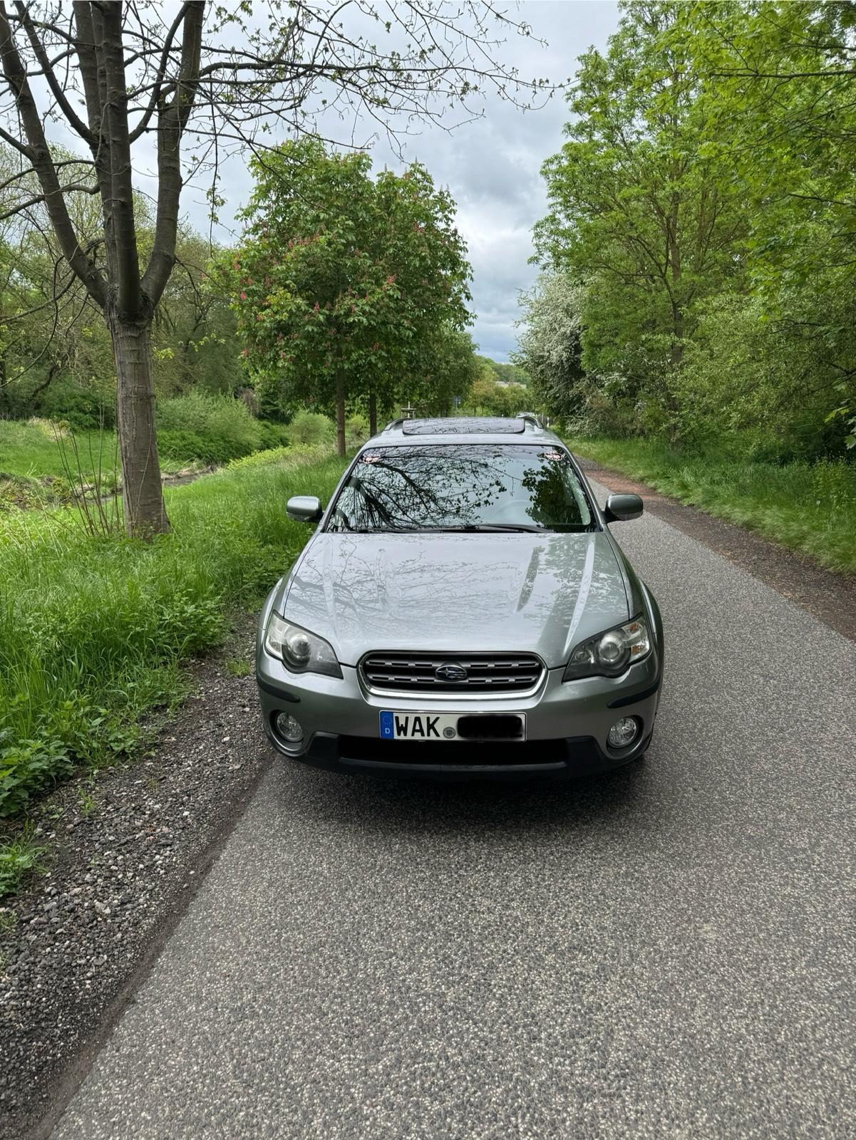 Abbildung des Autos Subaru Legacy&#x2F;Outba…