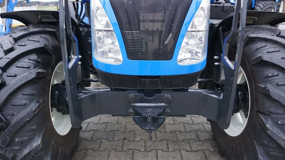 NEW HOLLAND T 4.65 mit STOLL Frontlader sofort verfügbar in Rötz