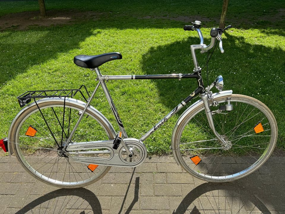Herren Cityrad Trekkingrad Fahrrad 28 Zoll 3 Gang mit Rücktritt in Duisburg
