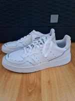 Adidas Supercourt W Leder Sneaker Gr. 7 NEU!! Nordrhein-Westfalen - Herford Vorschau