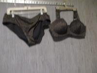 C&A ❤️Top Damen Bikini Zweiteiler Schwarz mit Goldgli Gr 46 D Cup Nordrhein-Westfalen - Oberhausen Vorschau