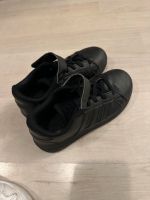 Adidas Schuhe Größe 30,5 Berlin - Steglitz Vorschau