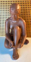 Keramik Statuette / “Die Sandalenbinderin“ / von Anton Prischl! Rheinland-Pfalz - Mainz Vorschau
