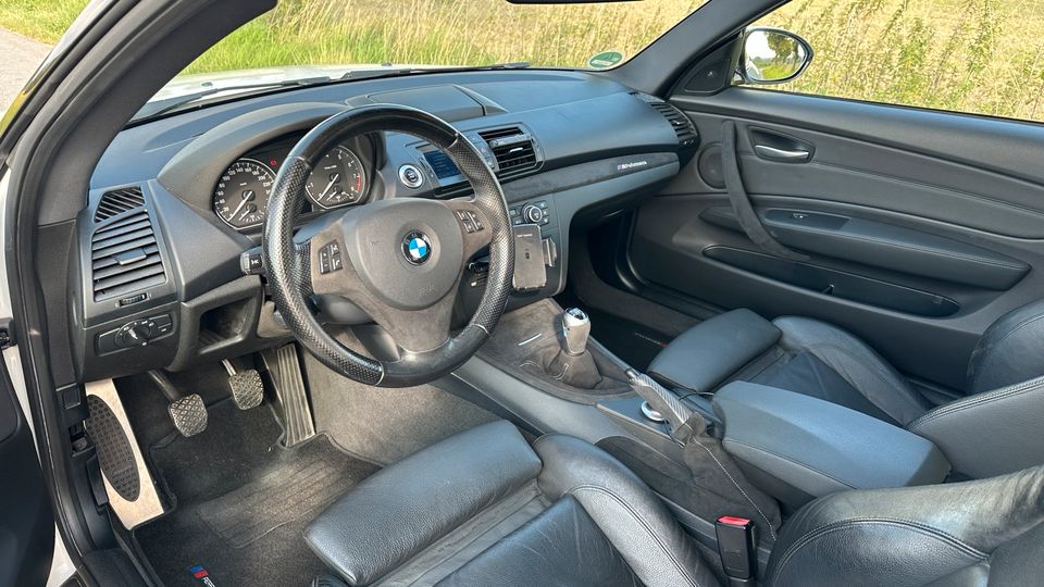 BMW 135i Coupé N54 Performance Parts 1 Vorbesitzer in Ahlen