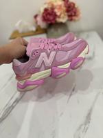 New Balance 9060 pink Nordrhein-Westfalen - Voerde (Niederrhein) Vorschau