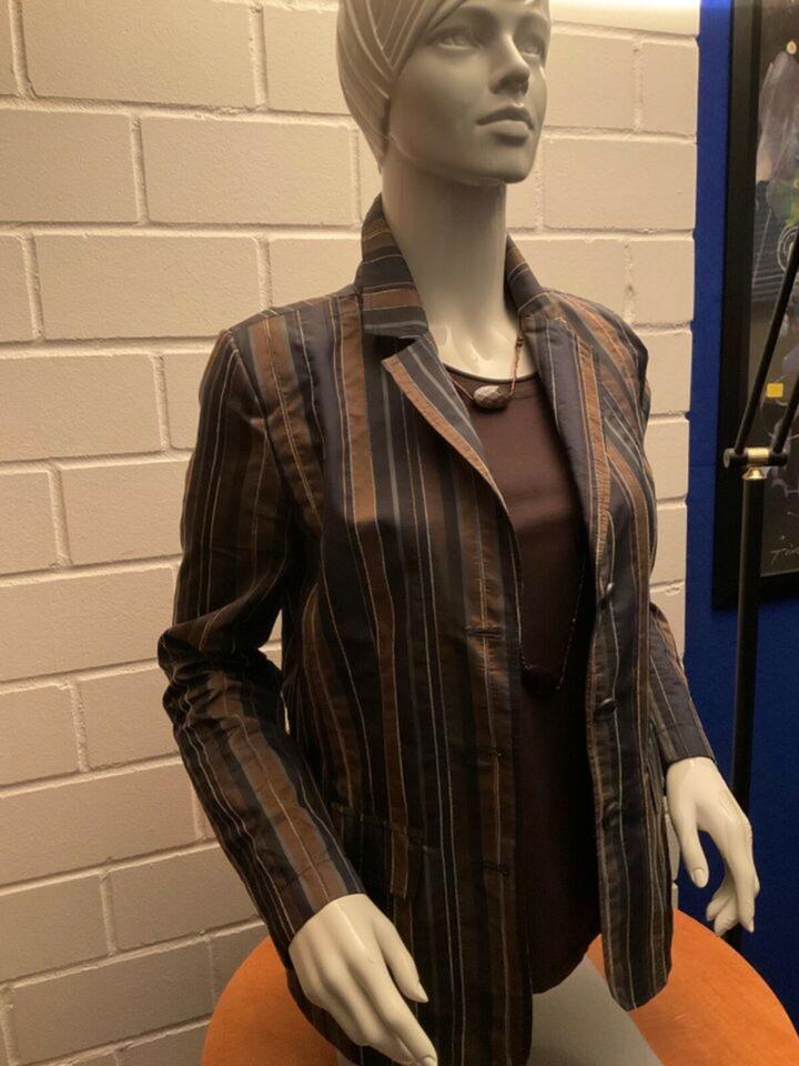 Blazer Gr.M GINA LAURA edler Satin, modische Streifen NEUWERTIG in Wallenhorst