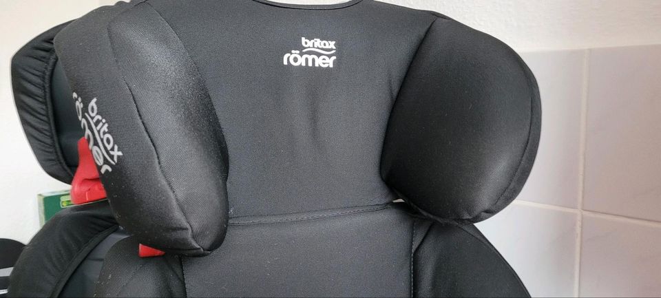 Britax Römer Discovery Kindersitz Isofix für 15-36 Kilo in Sittensen