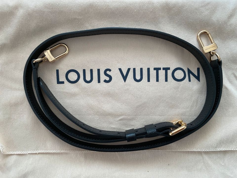 VERKAUFT - Louis Vuitton M45596 Pochette Metis Métis Monogram Empreinte  Leder mit Rechnungsbeleg * NIE getragen