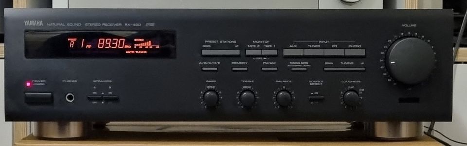 Yamaha RX-460 Stereo Receiver in schwarz in Wiesbaden