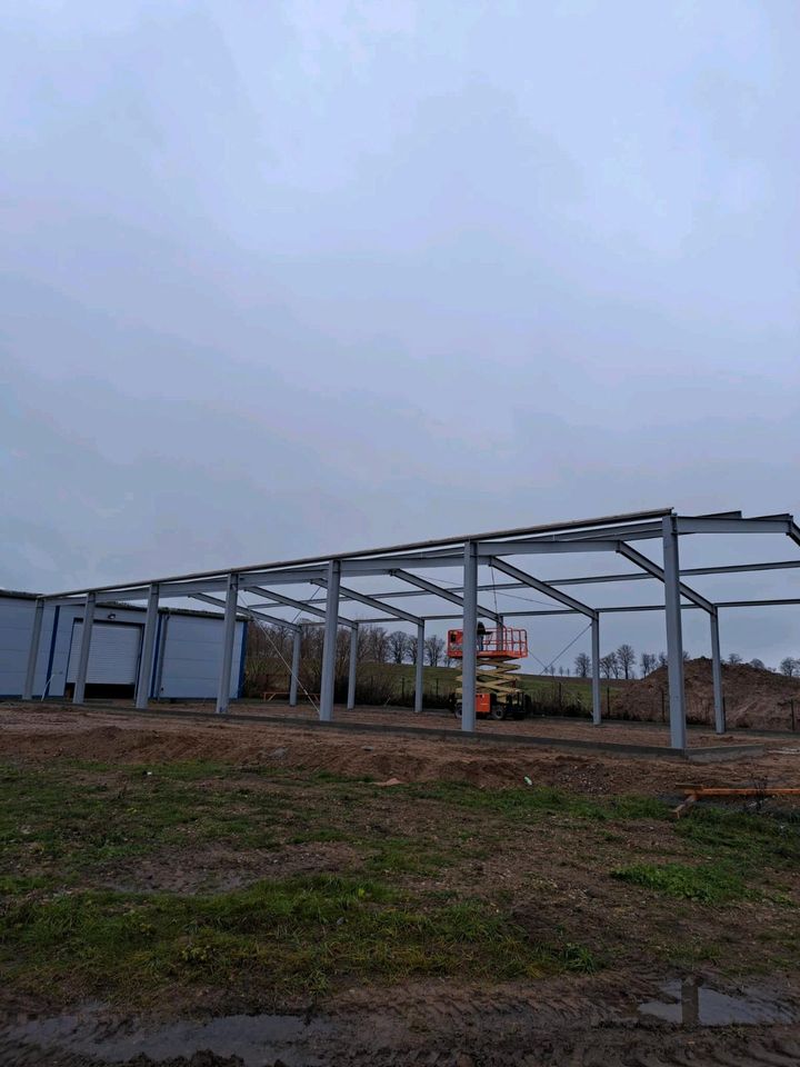 Neue Stahlhalle/Stahlkonstruktion 15x20m. in Wittstock/Dosse