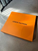 Louis Vuitton Geschenke Box 48X45X9 CM Bayern - Erding Vorschau