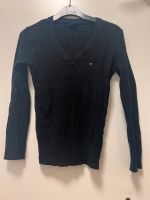 Schwarzer Pullover wie Hilfiger München - Trudering-Riem Vorschau