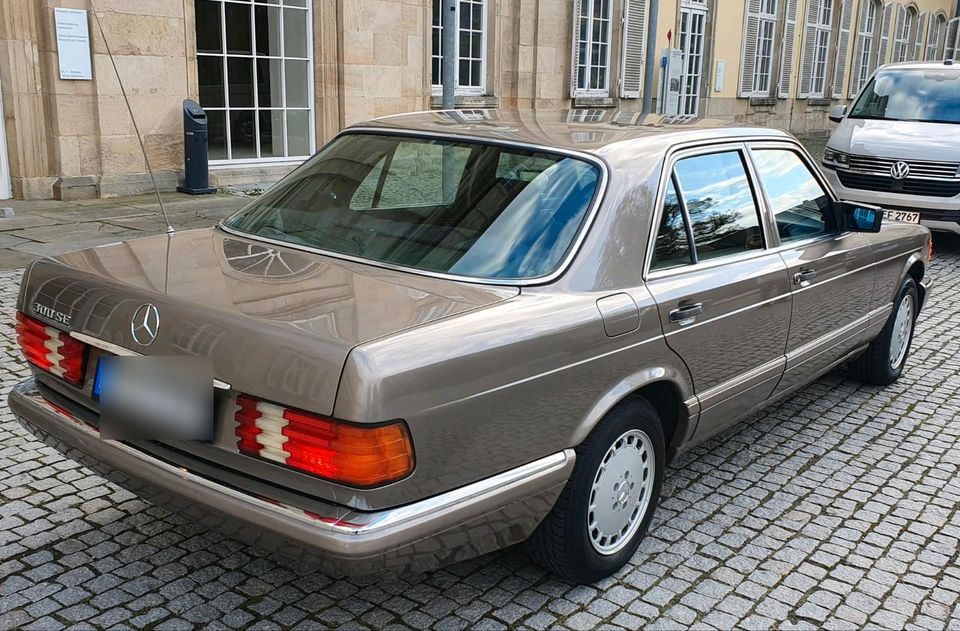 Mercedes S300 Oldtimer in Stuttgart