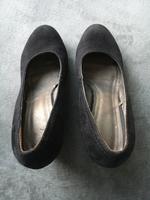 Graceland Deichmann Gr.39Pumps High Heels schwarz Wildleder Optik Kreis Pinneberg - Quickborn Vorschau
