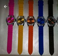 Damen Armbanduhr je 9,00€ verschiedene Farben Neu Sachsen-Anhalt - Allstedt Vorschau