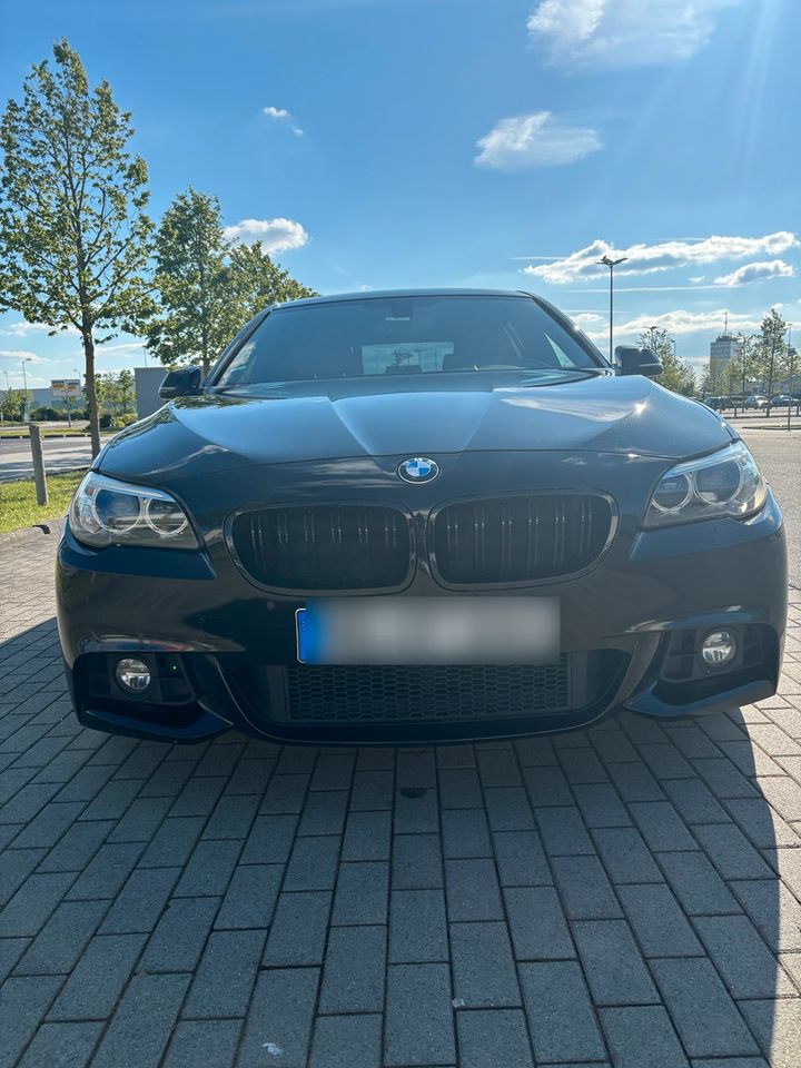 BMW 525D M-Paket Touring in Hanau