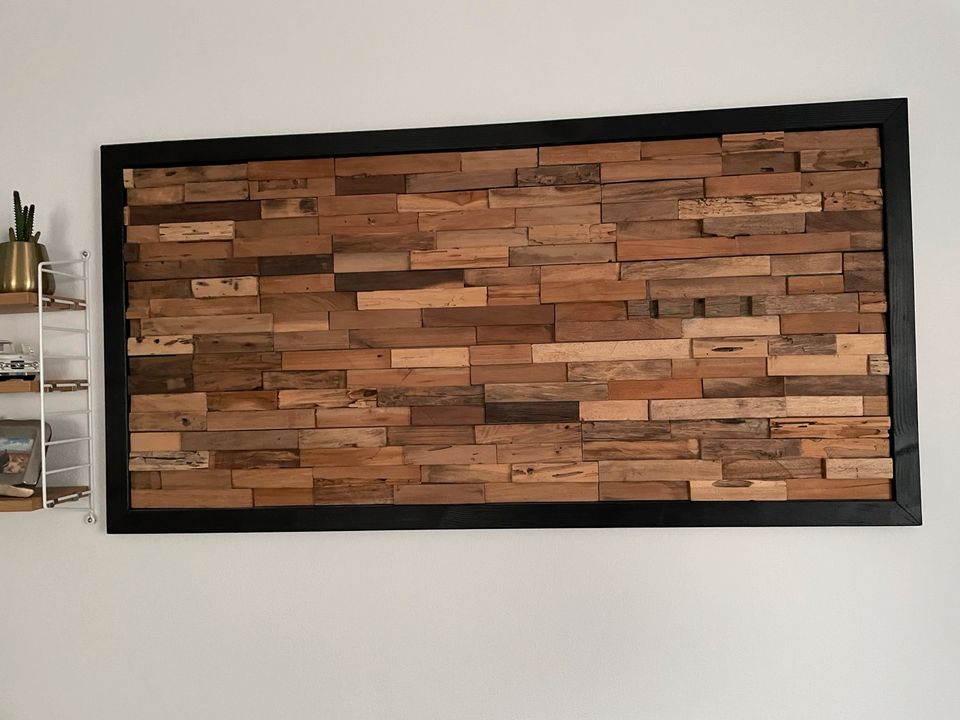 Bild aus massivem Teakholz mit schwarzem Rahmen 142 x 72 cm in Maxhütte-Haidhof