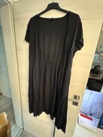 Sehr schönes Wickelkleid Kr. München - Unterschleißheim Vorschau