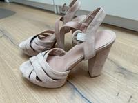 Absatzschuhe sommerlich chic Sandalen Rheinland-Pfalz - Oppenheim Vorschau