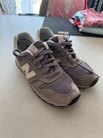 New Balance 373 lila flieder 40,5 Brandenburg - Hoppegarten Vorschau