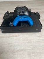 Xbox  one mit 2 Controller Hessen - Weiterstadt Vorschau