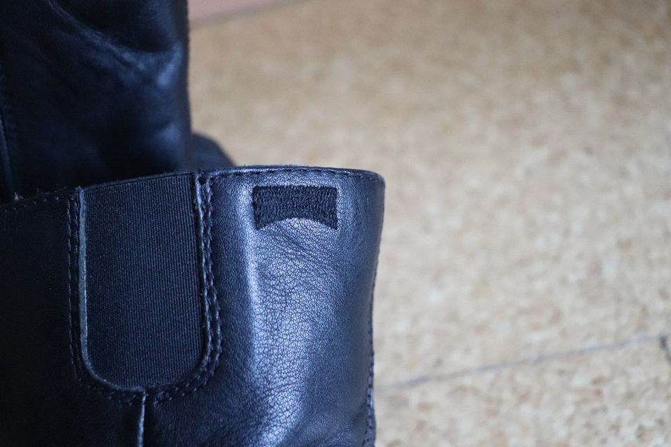 CAMPER Boots Stiefeletten Gr. 37 38 neuw. schwarz Leder Stiefel in Halle