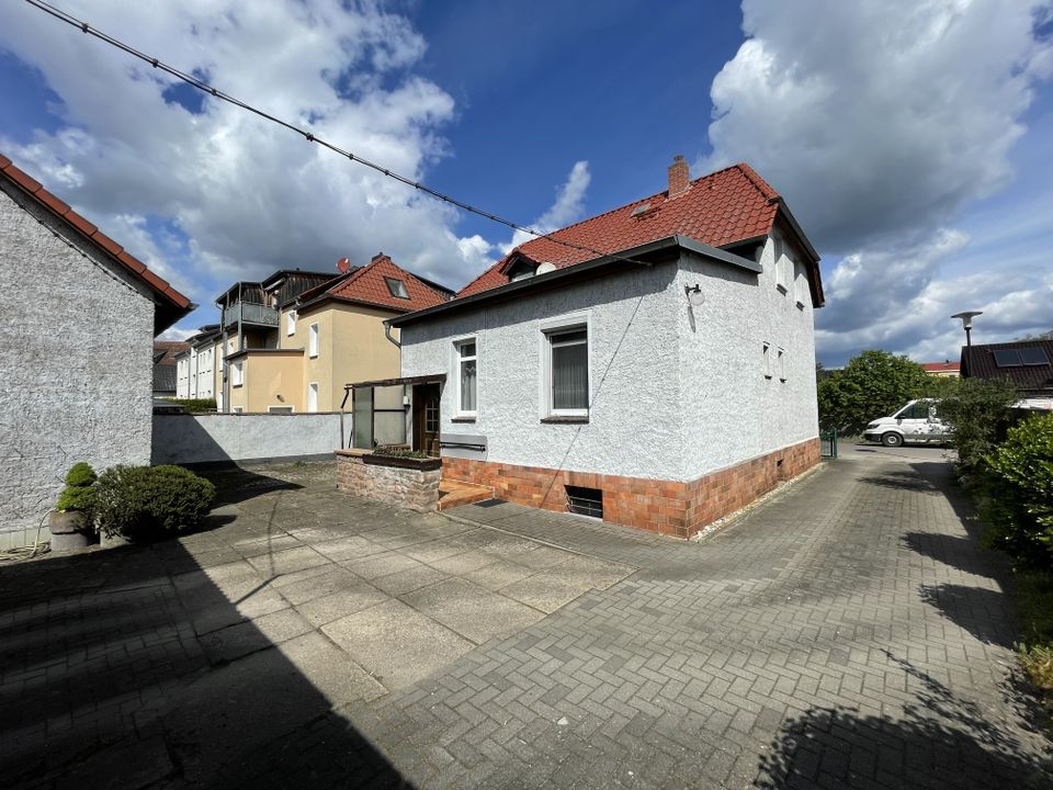 FAMILIEN AUFGEPASST - Großzügiges Haus mit riesigem Grundstück im Zentrum von Haldensleben in Haldensleben