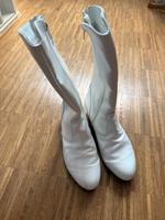 Gardestiefel Reißverschluss Tanzen Karneval weiß Gr. 40 Köln - Lindenthal Vorschau