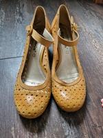 Tamaris Pumps Spangenschuhe Sachsen - Böhlen Vorschau