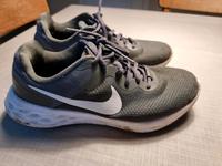 Nike Turnschuhe Hessen - Linsengericht Vorschau