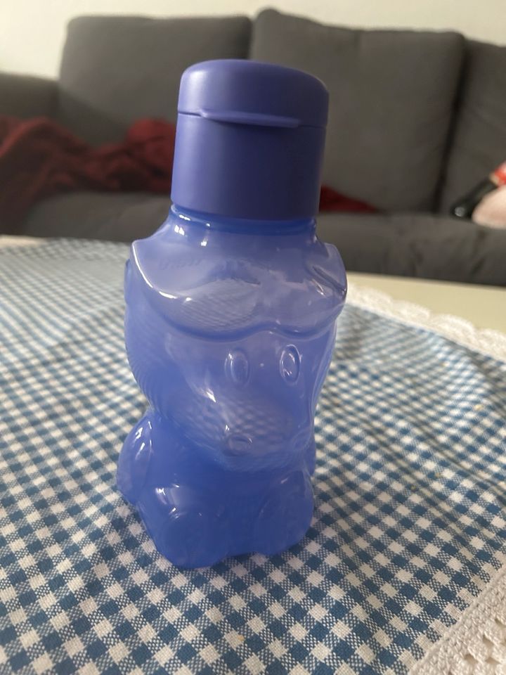 Kinderflasche Tupperware in Zeven