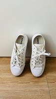 2 x gertragene Lederimitat Converses Chucks Größe 37,5 Bayern - Stadtbergen Vorschau