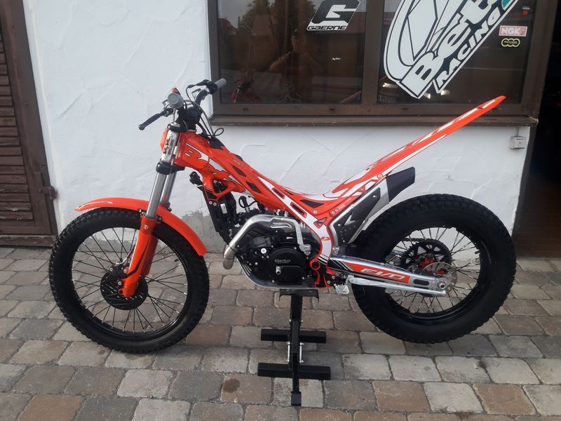 Trial Beta Evo 125 Modell 2023 in Aldingen