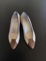 Ital. Bruno Magli Pumps beige braun Neu Gr. 37,5 Erlenbach am Main  - Mechenhard Vorschau