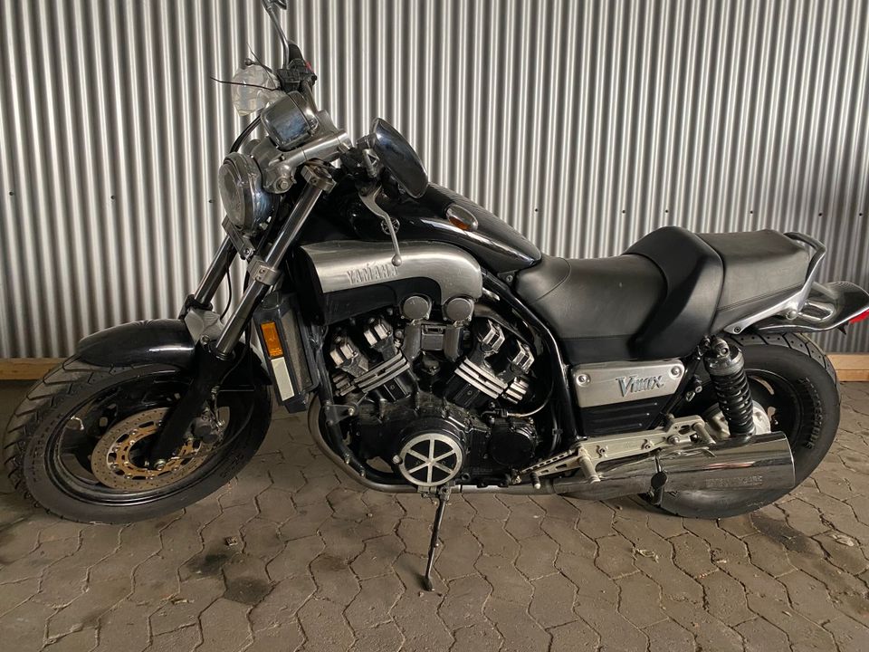 Yamaha V-Max 1200 2WE Gabel Räder Benzintank Rahmen in Hannover