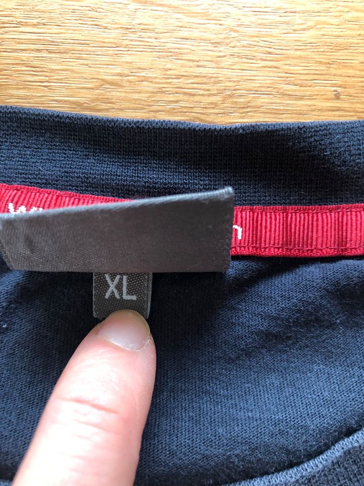 Audi T-Shirt Gr.XL mit Autogrammen in Hörselberg-Hainich