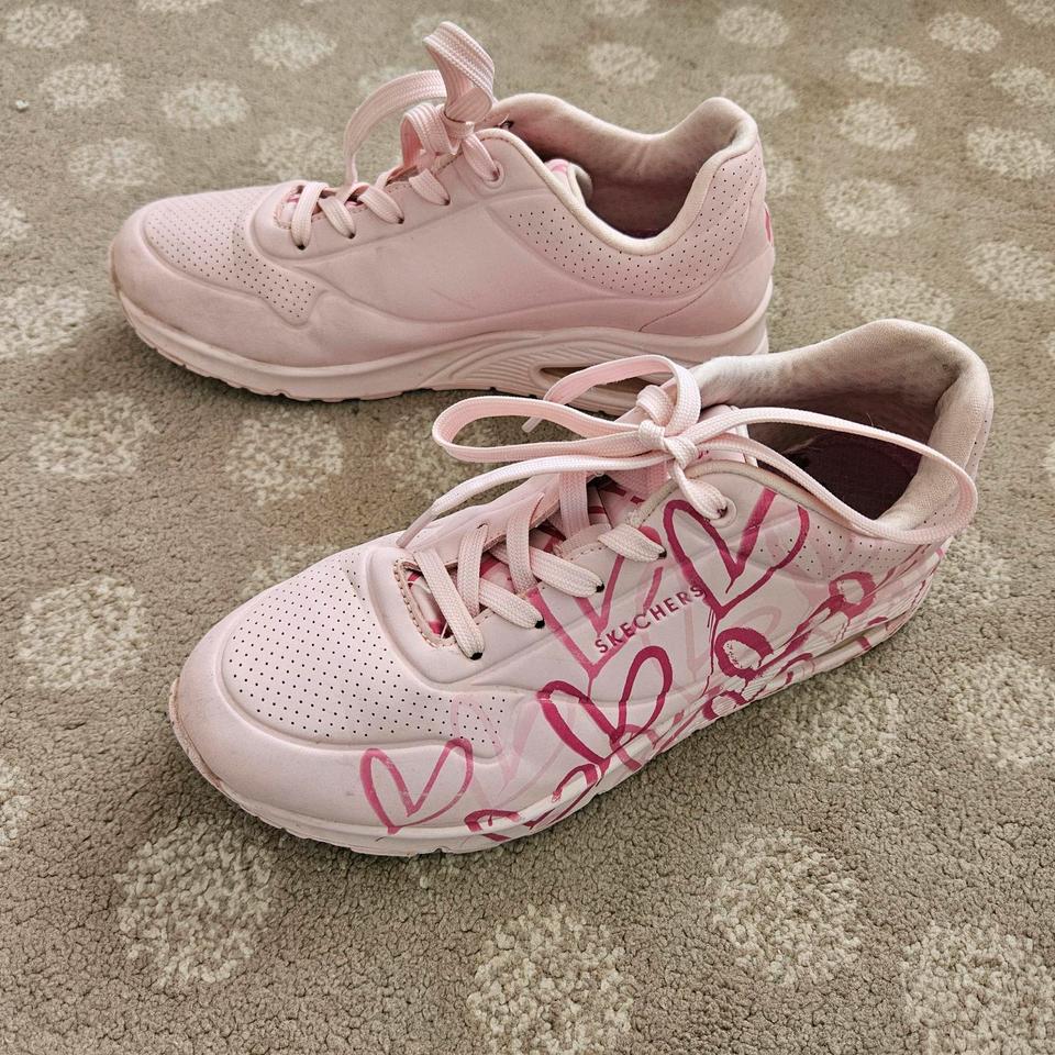 Skechers Sneacker rosa mit Herzen Gr. 39, Top Zustand ǰ in Karlsruhe